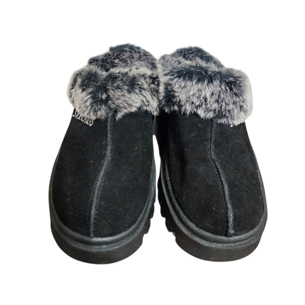 NWOT SKETCHERS Fortress Platform Black Women's Faux Fur Clogs Slip On Sz 6 - Picture 2 of 6